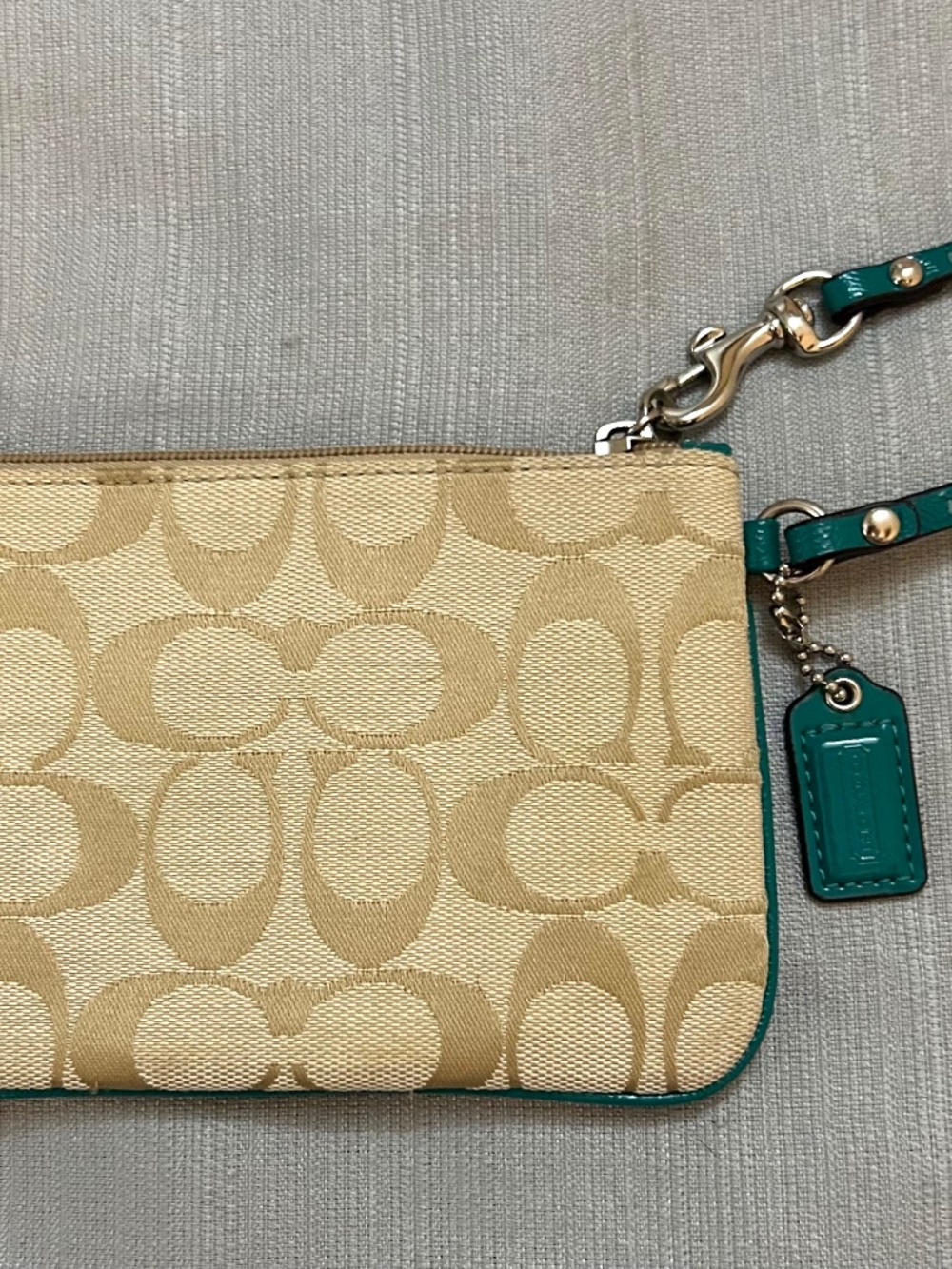 Coach Signature Stripe Wristlet (Style F49174) khaki/bright jade color combo - Picture 2 of 7